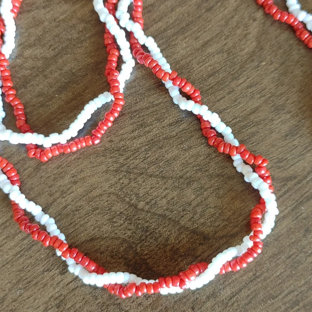 Native American Seed Bead Necklace Star Pattern Twisted C